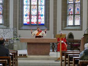 Karfreitgasliturgie und Karfreitagsprozession in Naumburg (Foto: Karl-Franz Thiede)